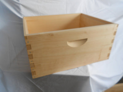 8 Frame Hive Body  